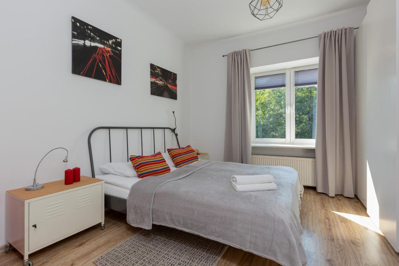 Apartment Bialobrzeska Warsaw By Noclegi Renters מראה חיצוני תמונה
